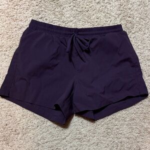 Te Verde Women's Athletic Shorts in Dark Purple